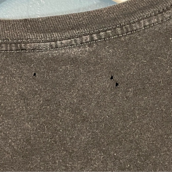 RVCA Men’s Black Short Sleeve Crewneck Logo Graphic Tee Size M - Picture 4 of 4